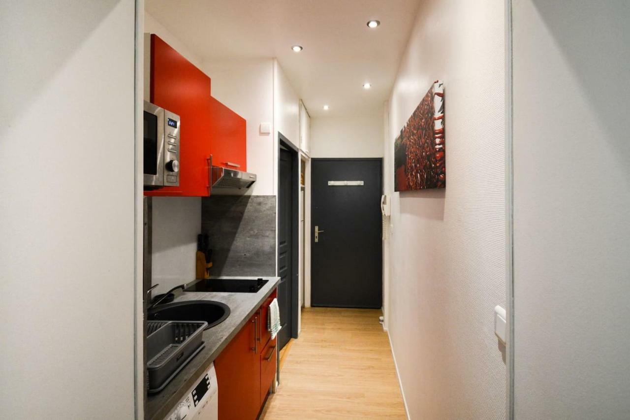Petit Appartement Douillet Tres Bien Situe Биариц Екстериор снимка