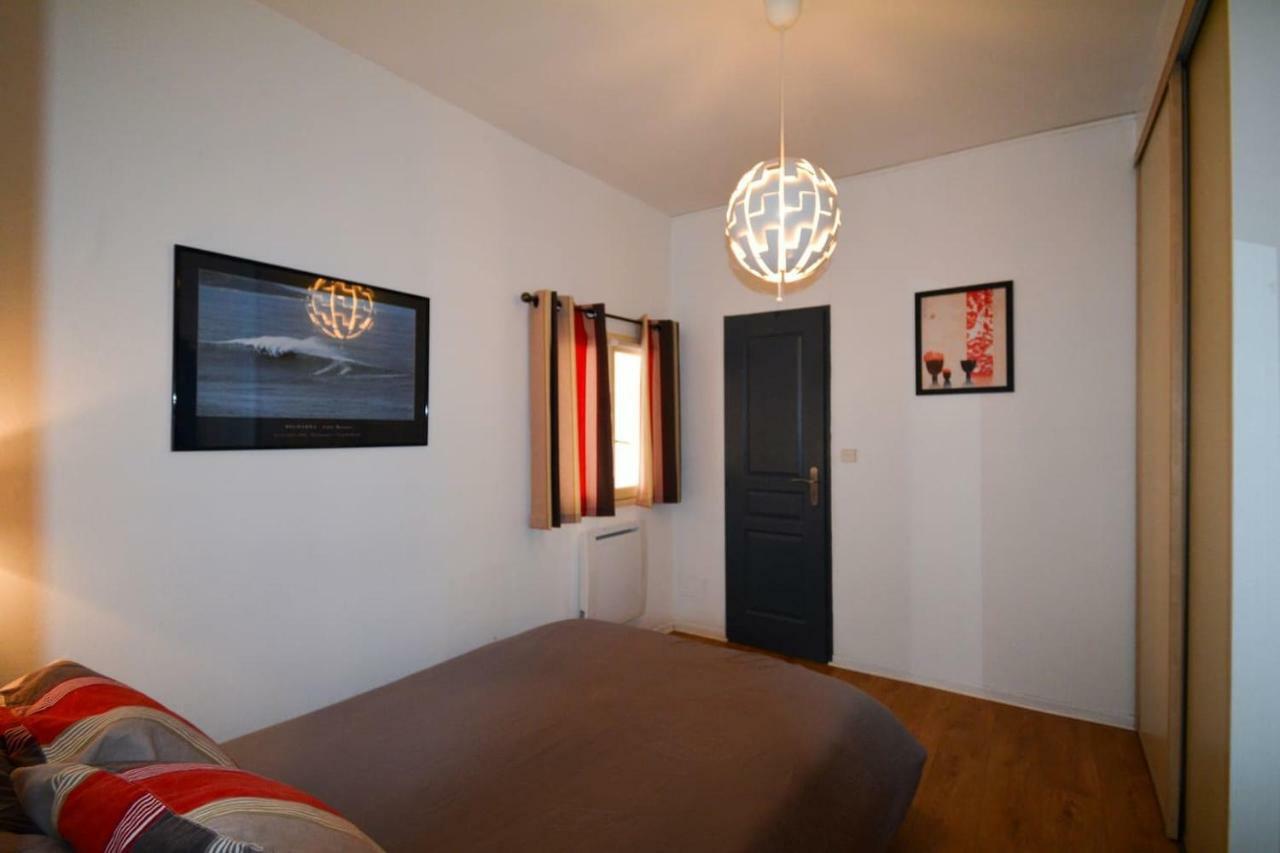 Petit Appartement Douillet Tres Bien Situe Биариц Екстериор снимка